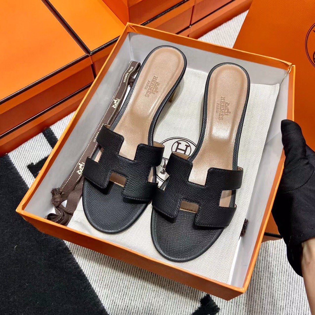 에르메스 올수공 오아시스 슬리퍼 샌들 앱송 48